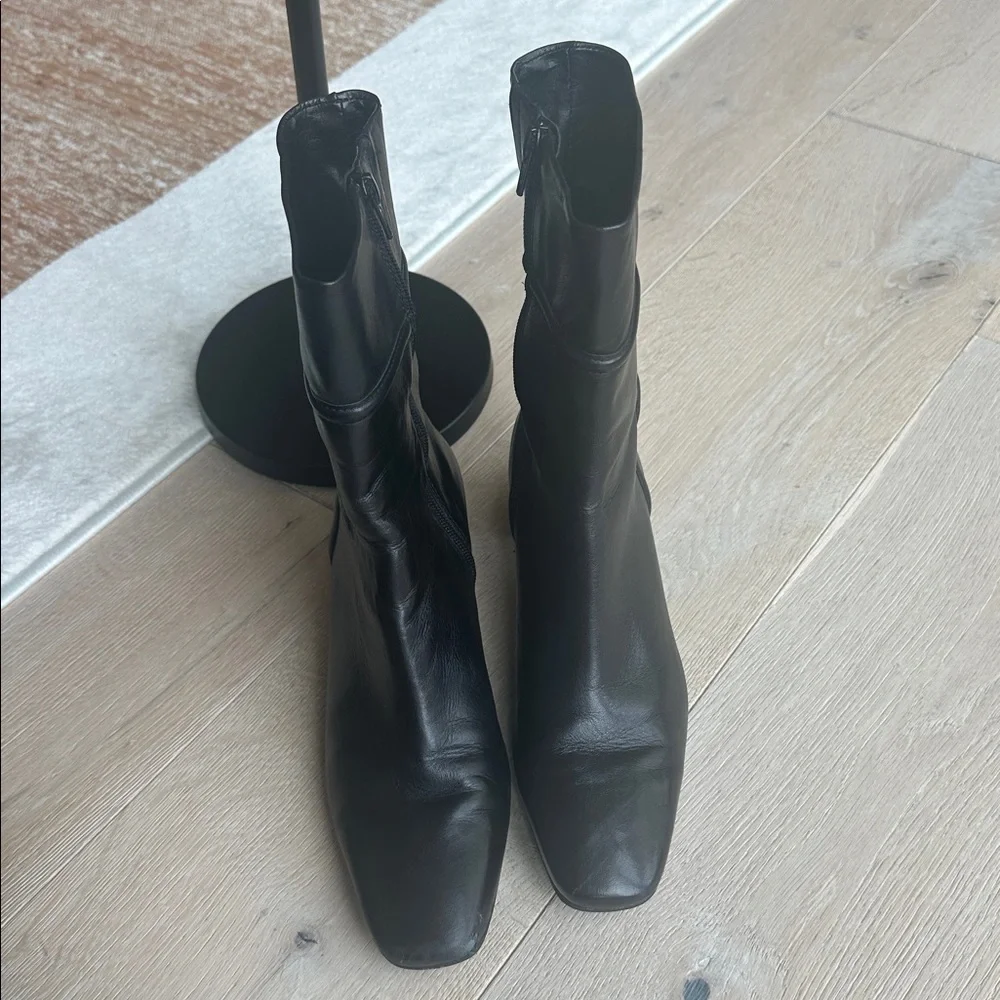 ANTONIO MELANI Black Leather Mid-Calf Heeled Boots - Picture 4 of 8